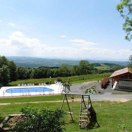 Camping Le Montbartoux Vollore-Ville Luaran gambar