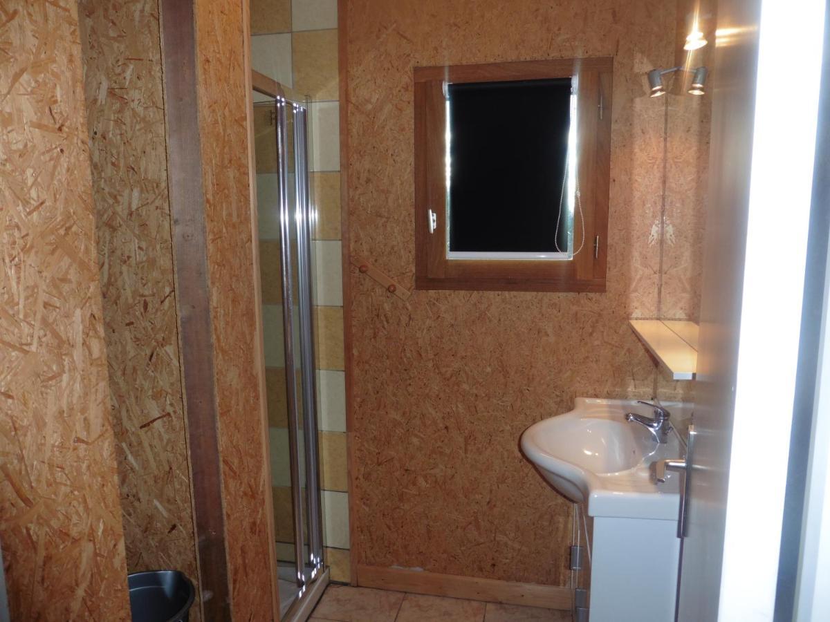 Camping Le Montbartoux Vollore-Ville Luaran gambar