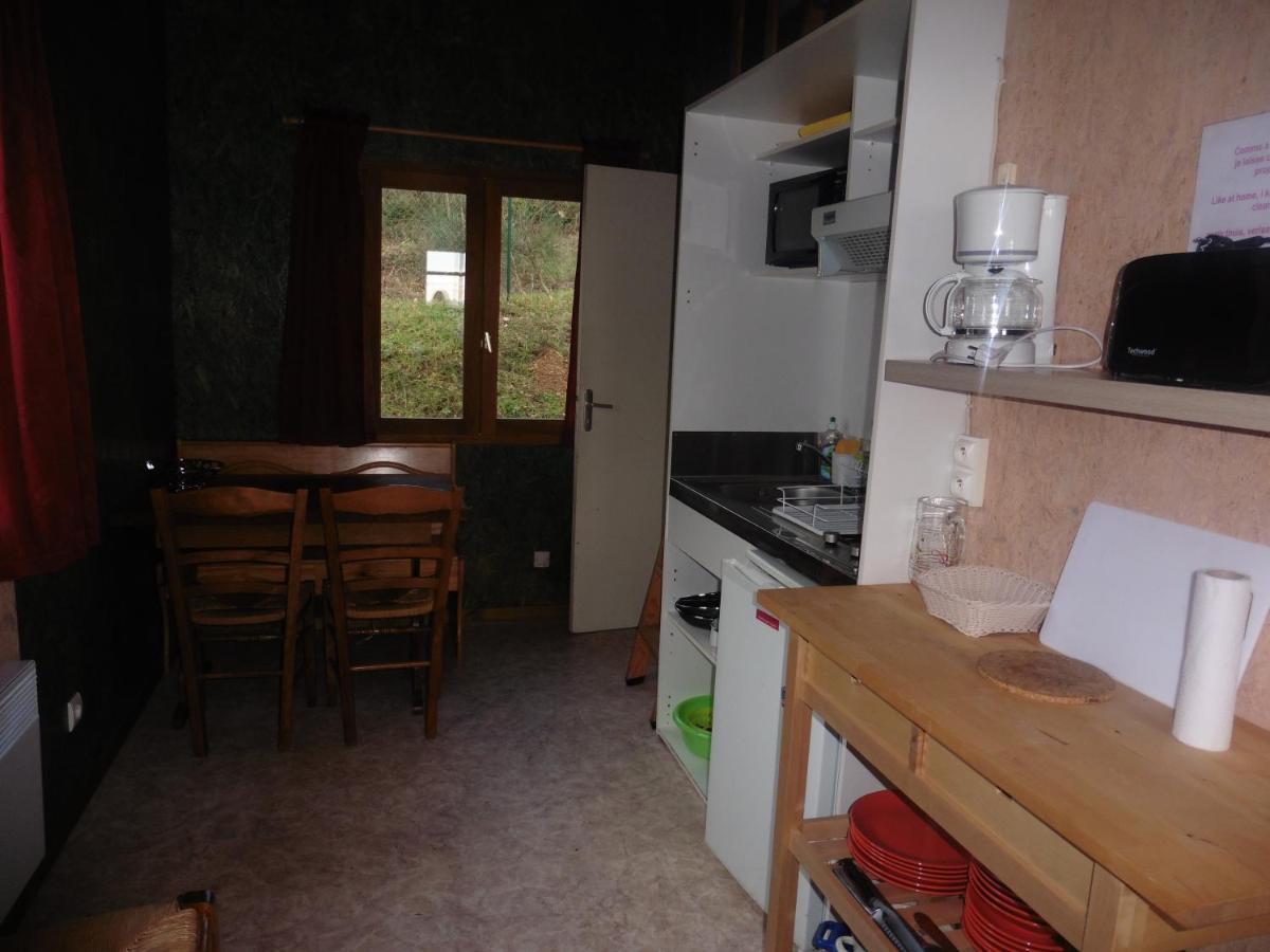 Camping Le Montbartoux Vollore-Ville Luaran gambar