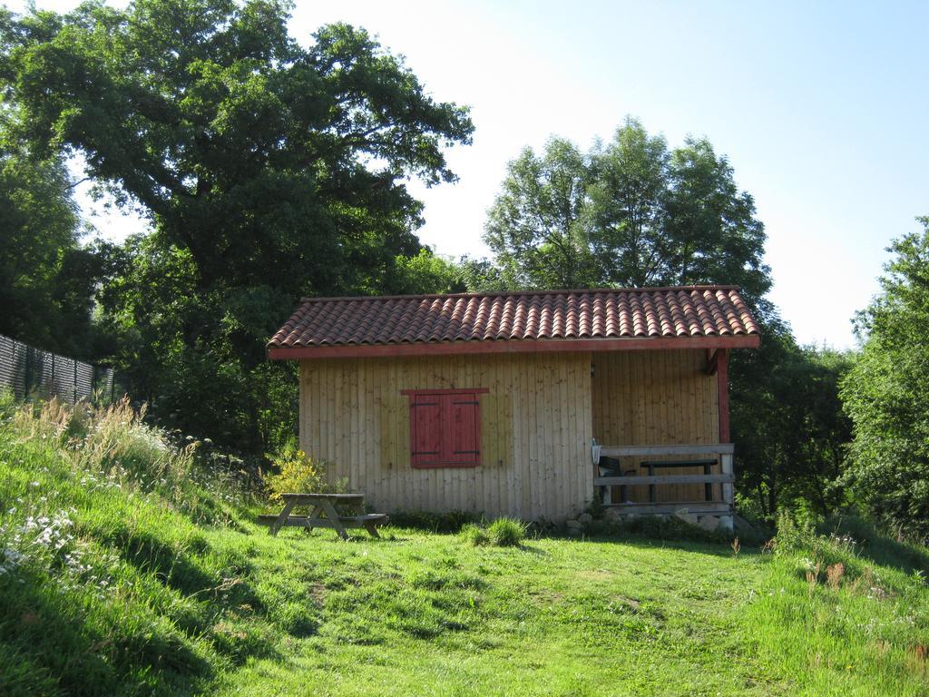 Camping Le Montbartoux Vollore-Ville Luaran gambar