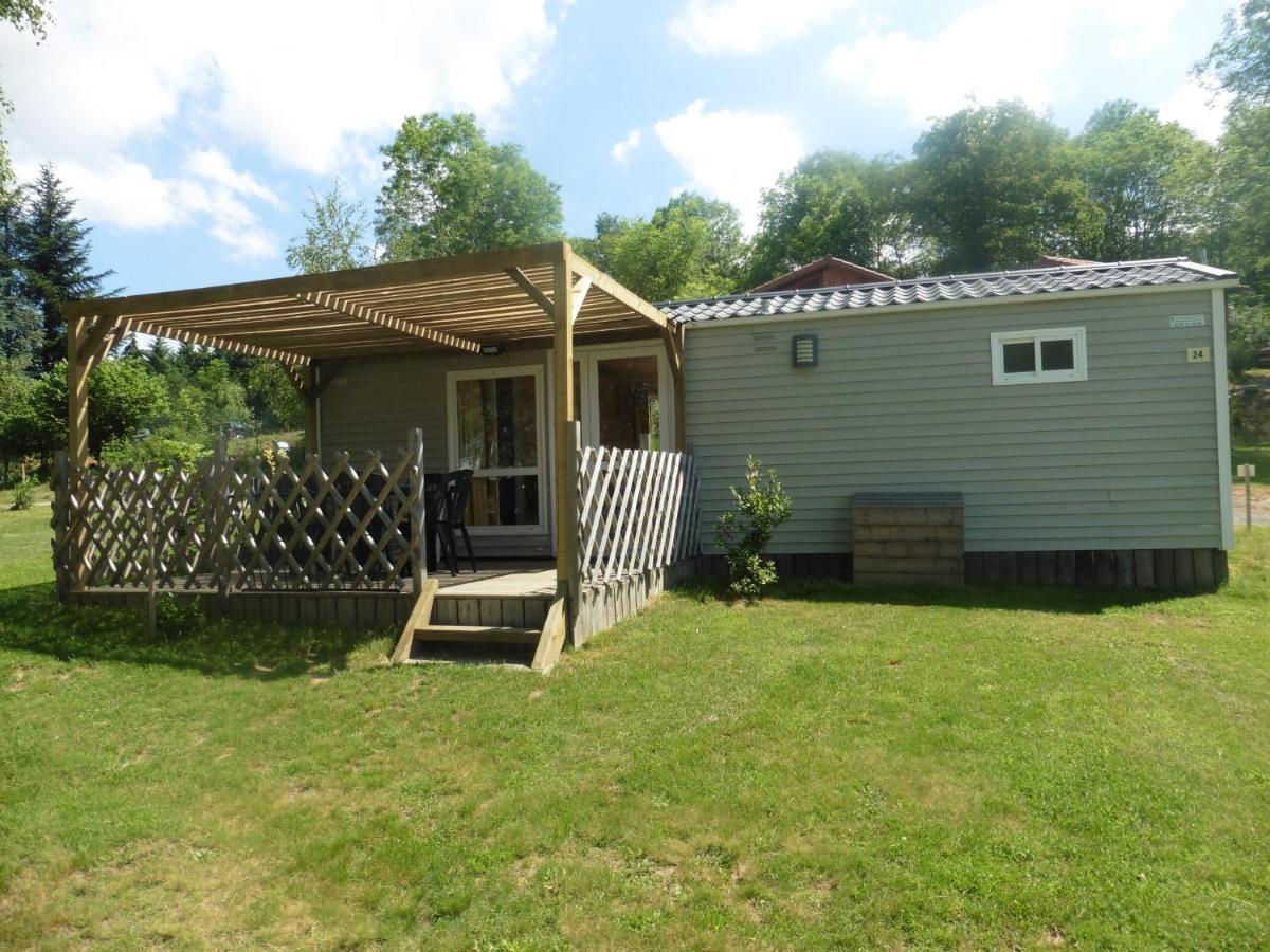 Camping Le Montbartoux Vollore-Ville Luaran gambar