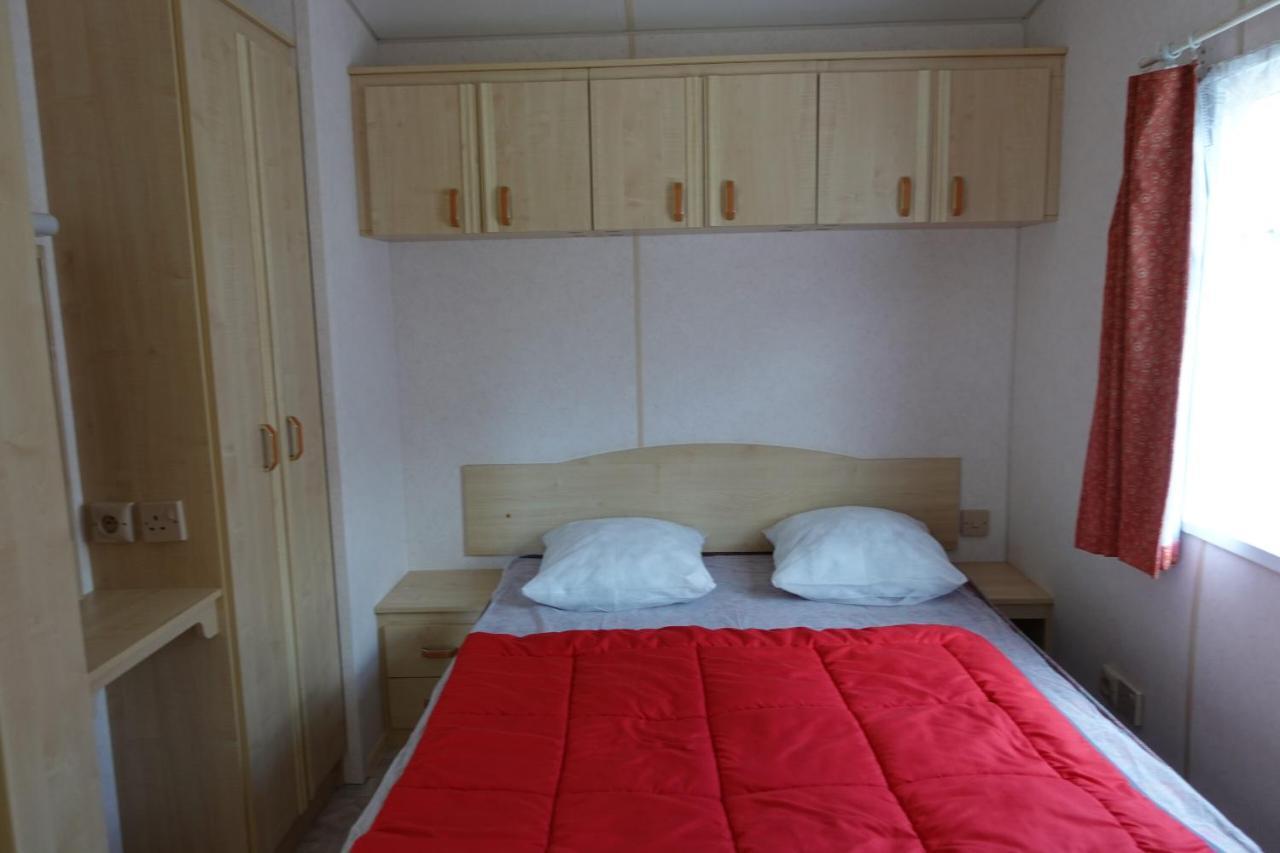 Camping Le Montbartoux Vollore-Ville Luaran gambar