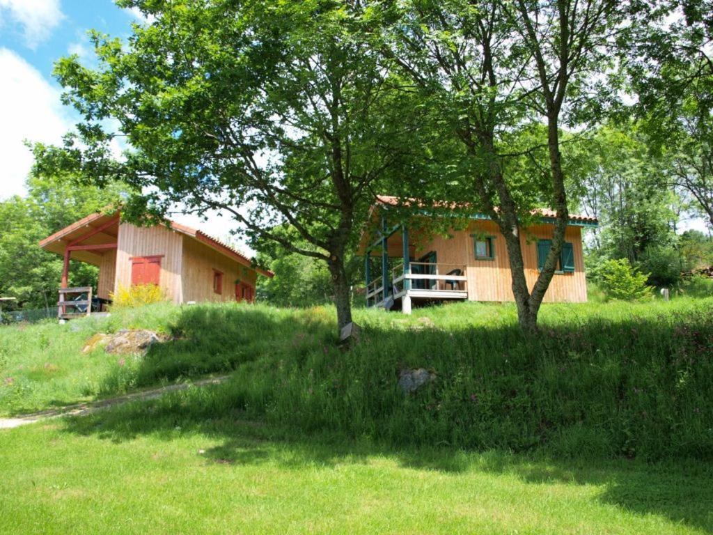 Camping Le Montbartoux Vollore-Ville Luaran gambar