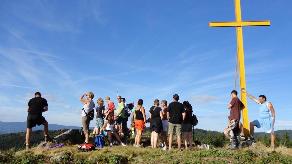 Camping Le Montbartoux Vollore-Ville Luaran gambar