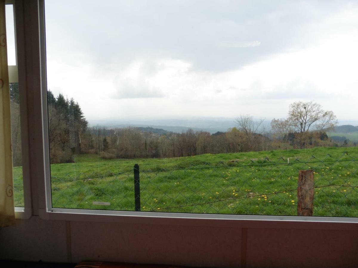 Camping Le Montbartoux Vollore-Ville Luaran gambar